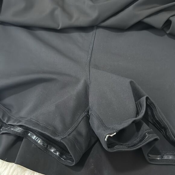 ATHLETA TENNIS SHORT SIZE 1X - Picture 5 of 11